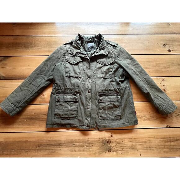 Levi's Women's Army Green Army/Field Jacket coat. Heavy. Lines. Pockets. XL - Picture 6 of 10